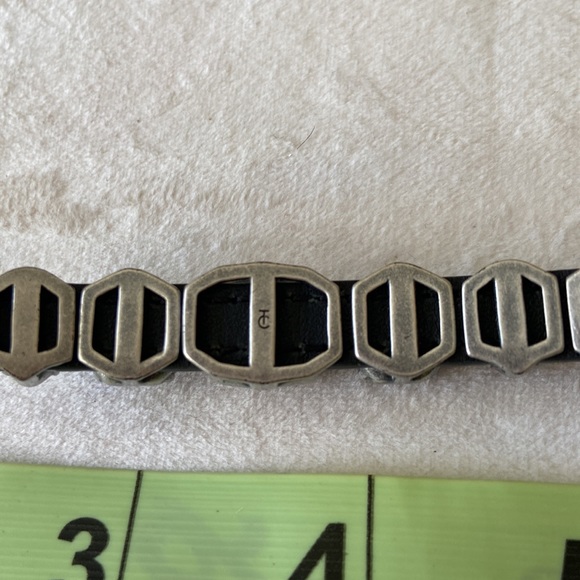 Touchstone Crystal Leather & Faceted Swarovski Crystals Bracelet - Picture 4 of 5